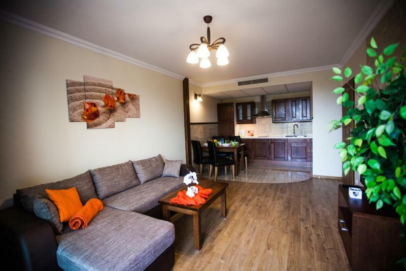 Luksusowe Apartamenty Promenada Gwiazd 28 米兹多洛杰 外观 照片